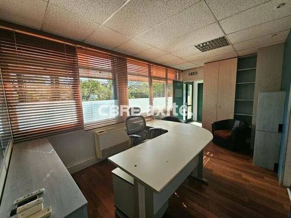 Bureaux 54 m²