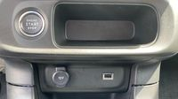 Citroen C3 1.2 PureTech 83ch S&S PLUS — photo 19