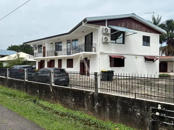Bien immobilier de rendement Vente Cayenne   840000€
