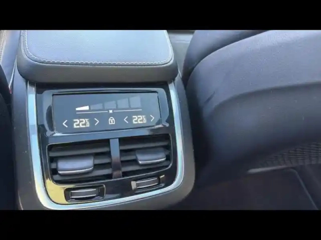 Volvo Xc90 t8 awd 303 + 87ch r-design geartronic — photo 12
