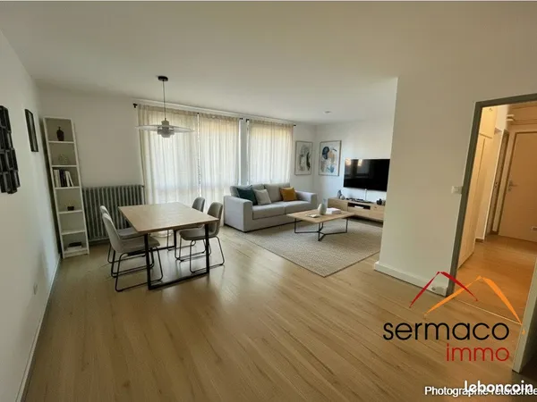 Appartement 4 pièces 77 m²