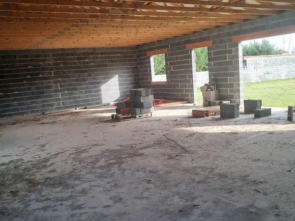 Vend maison plus terrain de 2200m2