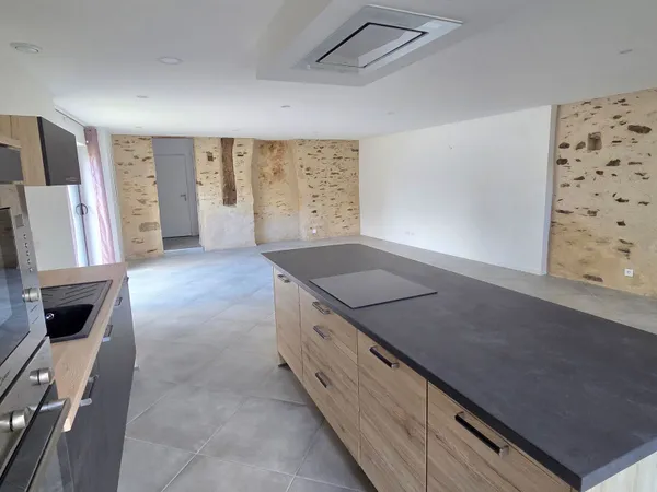 Maison 2 pièces 89 m²