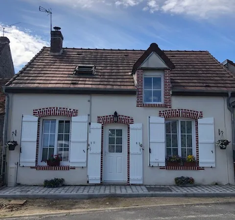 Maison en location - MONTCEAUX LES PROVINS