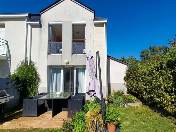 Charmante maison 4 pièces, terrasse et stationnements privatifs à Pornichet