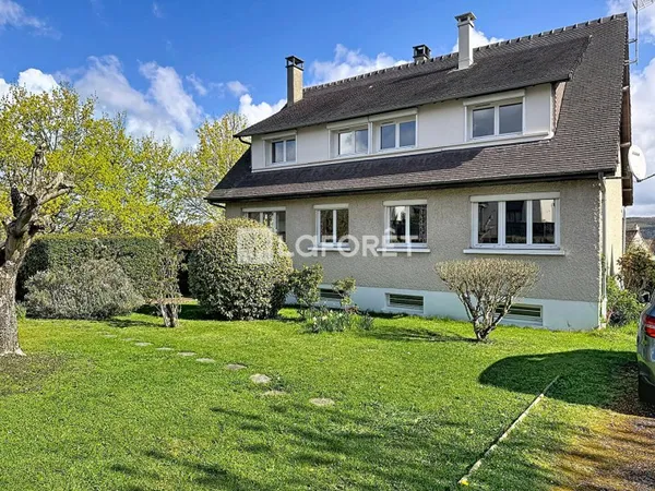 Maison 8 pièces 158 m²