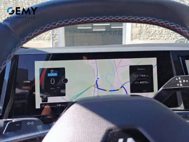 Renault Austral e-tech hybrid 200 — photo 18