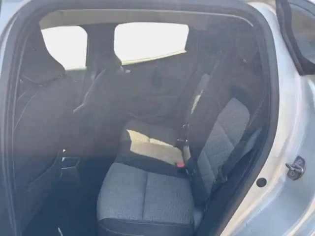 Renault Clio 1.0 tce 100ch evolution gpl — photo 12