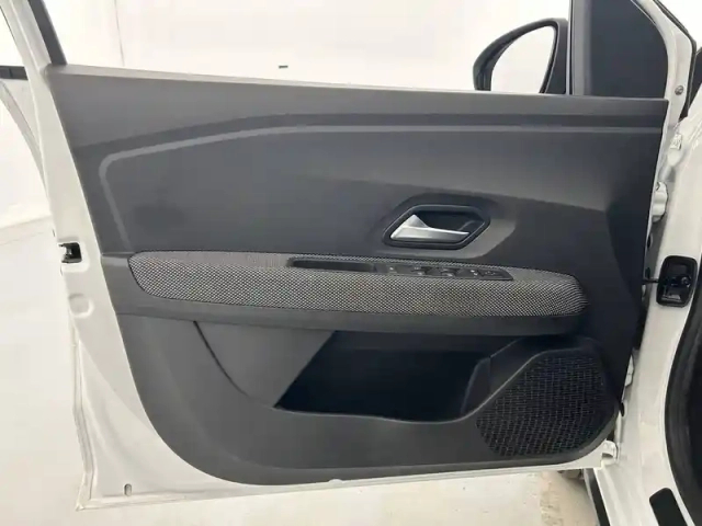 Dacia Jogger eco-g 100 7 places — photo 20