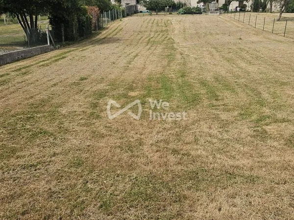 Terrain à bâtir de 306 m² avec une belle façade de 12.80 m