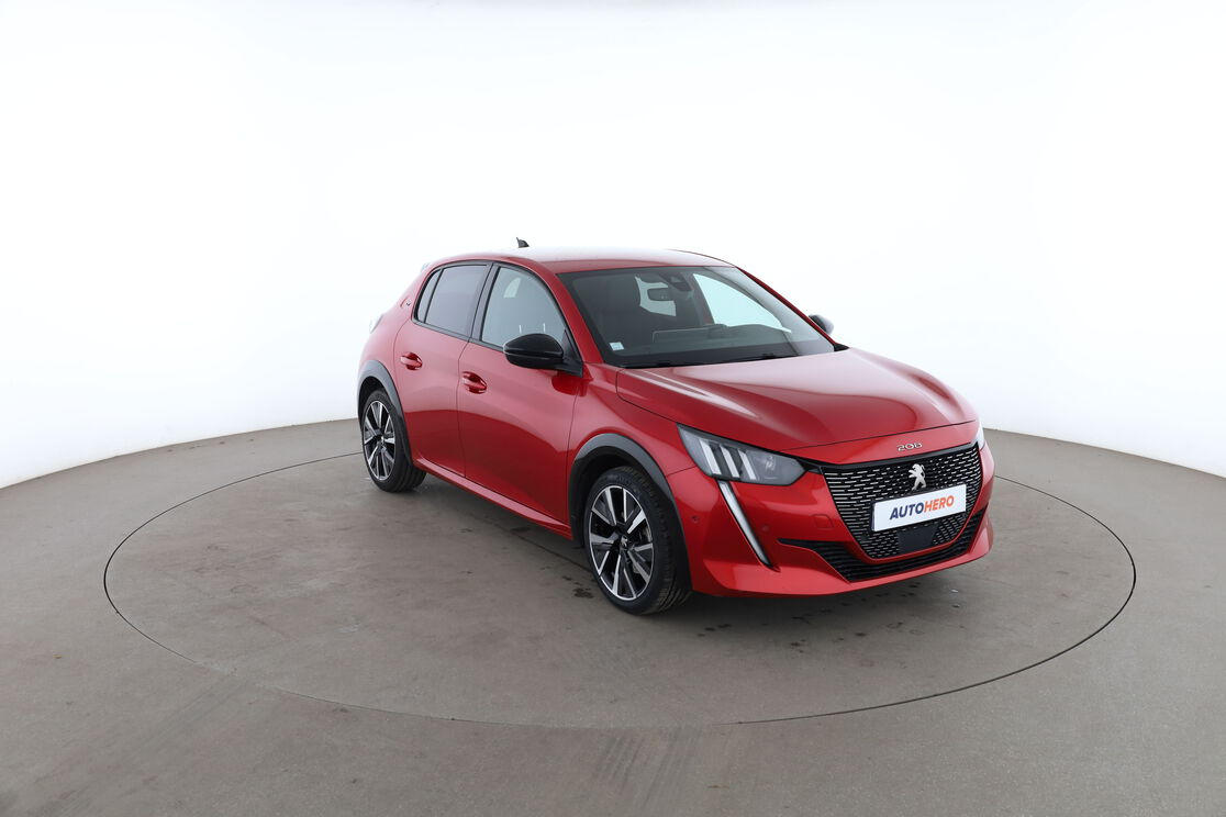 Peugeot 208 1.2 PureTech GT — photo 7