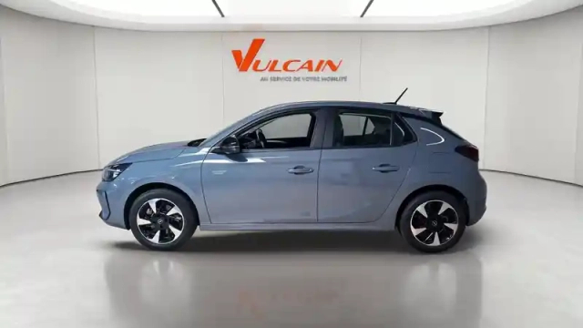 Opel Corsa electrique 136 ch &amp; batterie 50 kwh — photo 2