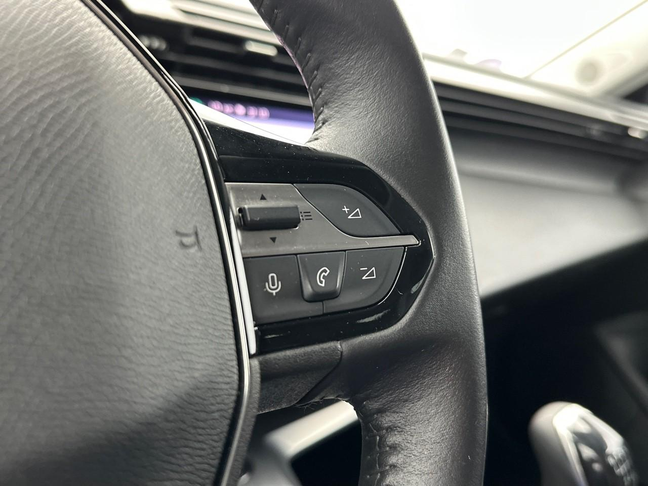 Peugeot 308 sw puretech 130ch s&s bvm6 allure pack — photo 19