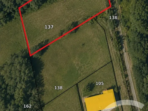 Terrain 1000 m²