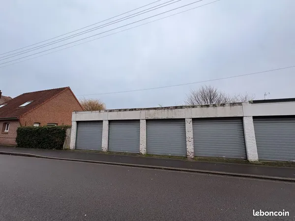 Parking/box 18 m² La Bassée