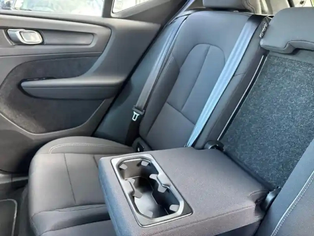 Volvo Xc40 recharge extended range 252 ch 1edt — photo 23