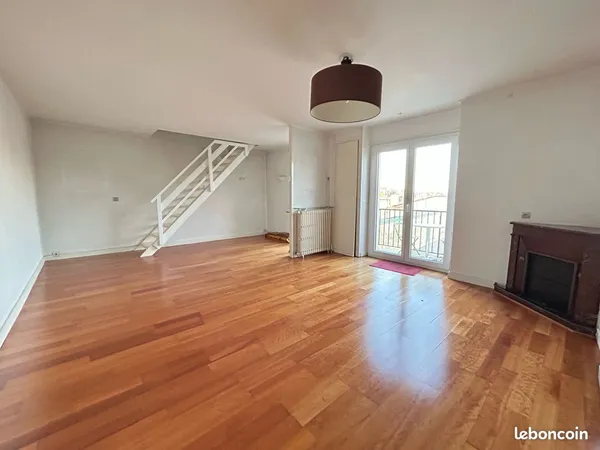 Appartement 6 pièces 161 m²