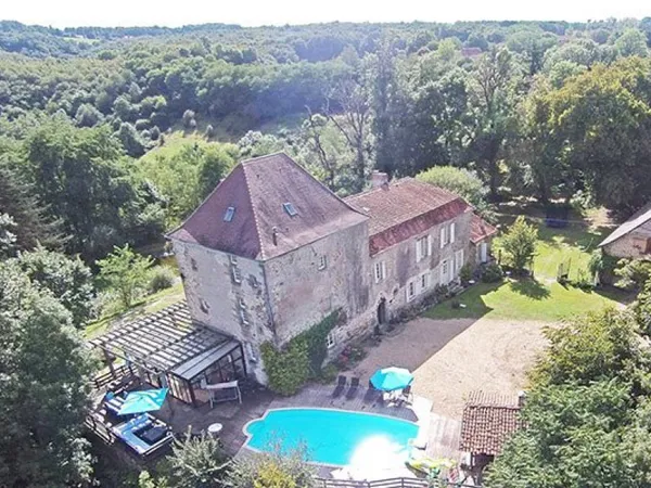 Château 9 pièces 600 m²