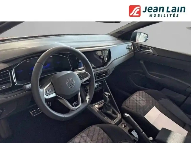 Volkswagen Polo 1.0 tsi 116 s&amp;s dsg7 — photo 11