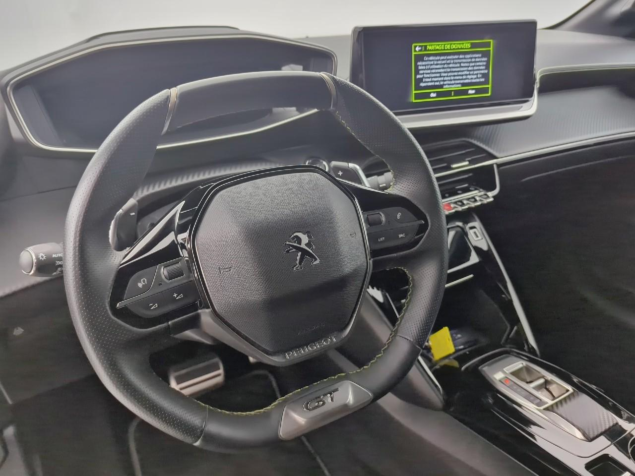 Peugeot 208 puretech 100 s&s eat8 gt — photo 14