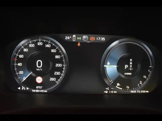Volvo Xc40 t4 recharge 129 + 82ch plus dct 7 — photo 6