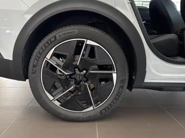Peugeot 408 electrique 210ch gt exclusive (58kwh) — photo 12