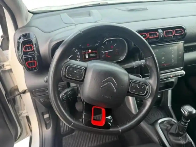 Citroën C3 Aircross bluehdi 120ch s&amp;s shine — photo 12