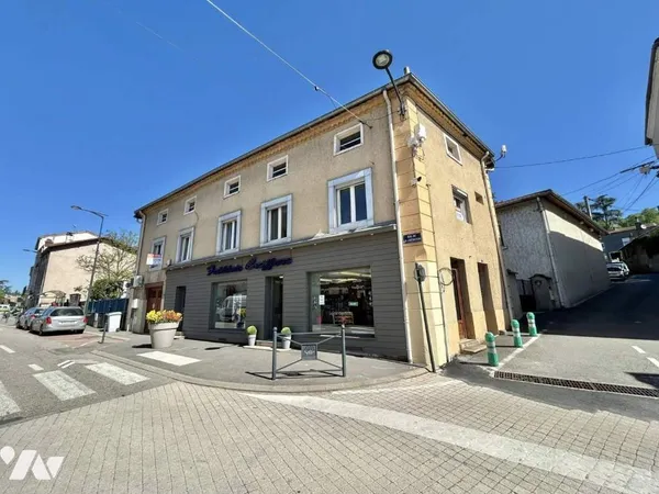 Immeuble 270 m²