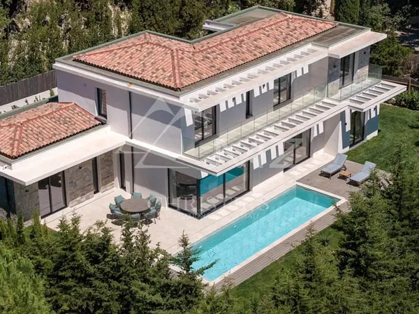Villa neuve contemporaine à Mougins