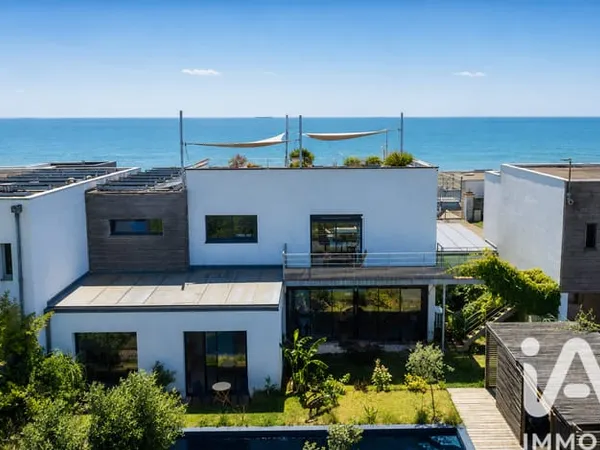 Maison 6 pièces 200 m²