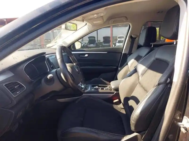 Renault Talisman blue dci 160 edc — photo 9