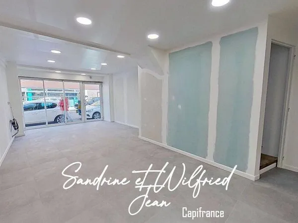 Local commercial 132 m²