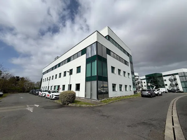 Bureaux 161 m²