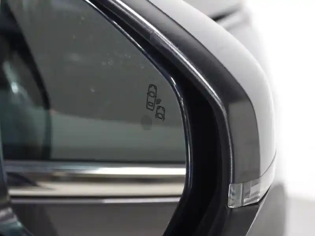 Peugeot 3008 hybrid 225ch gt e-eat8 — photo 14