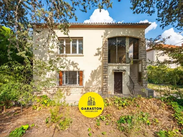 À VENDRE - MAISON D'ENVIRON 200 M² SUR UN TERRAIN DE 600 M² À LA PENNE-SUR-HUVEAUNE