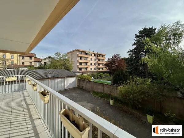 Appartement à louer Vénissieux