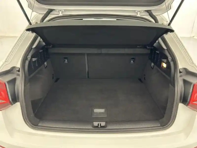 Audi Q2 1.0 tfsi 116ch sport s tronic 7 + caméra + apple carplay — photo 18