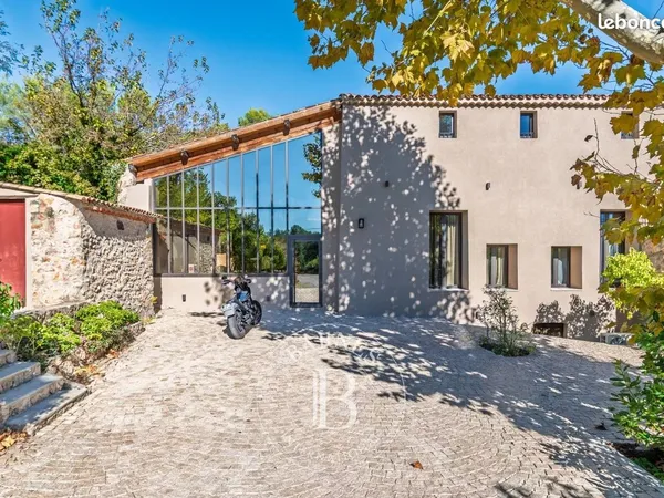 Propriété 10 pièces 500 m²