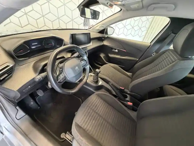 Peugeot 208 puretech 100 s&amp;s bvm6 — photo 40