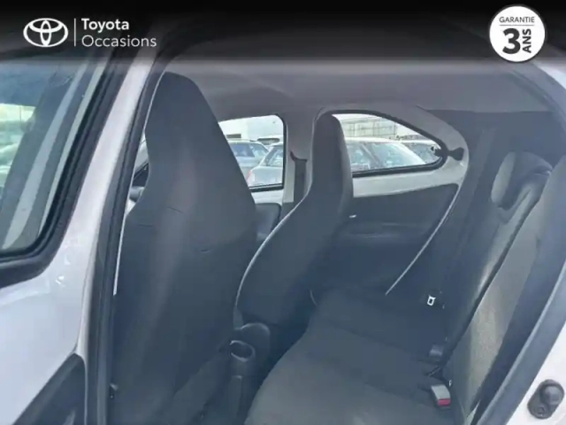 Toyota Aygo X 1.0 vvt-i 72ch dynamic — photo 10