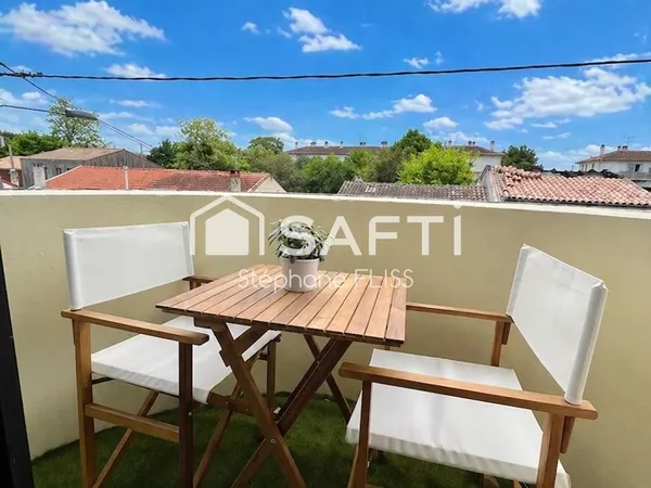 BORDEAUX CAUDÉRAN APPARTEMENT RÉNOVÉ INTEGRALEMENT