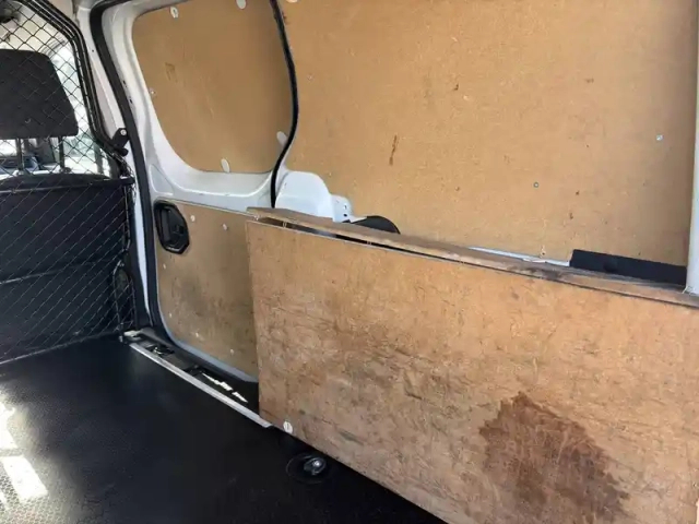 Renault Express Van blue dci 75 - 22 — photo 65