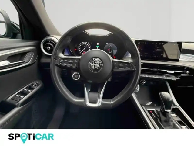 Alfa Romeo Tonale 1.5 hybrid 160ch ti tct — photo 12