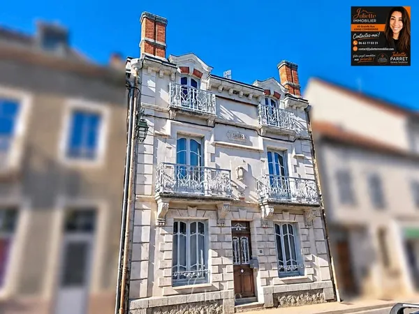 MAISON BOURGEOISE RÉNOVÉE