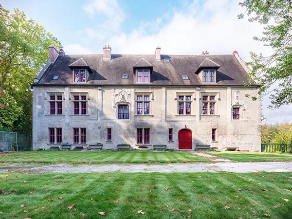 Propriété historique et domaine d'exception aux portes de Paris