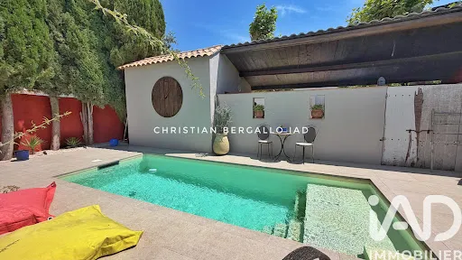 Bastide 10 pièces 216 m²