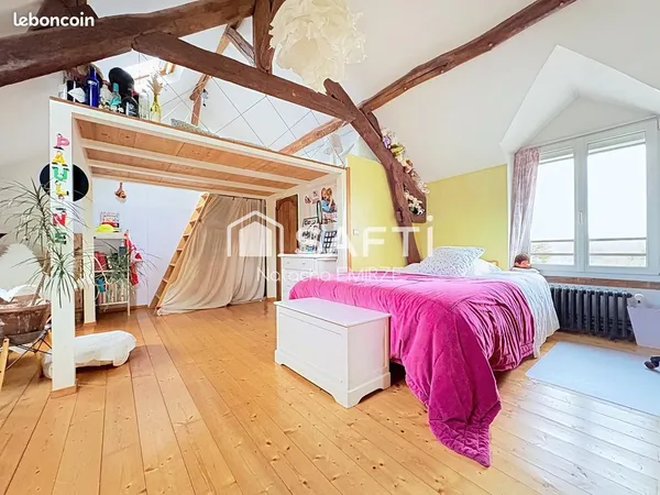 Maison 5 pièces 126 m²