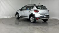 Dacia Sandero 1.0 TCe 90ch Stepway Confort -22 — photo 8