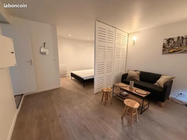 Studio 1 pièce 41 m²