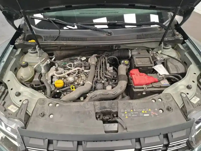 Dacia Duster tce 150 4x2 edc — photo 11
